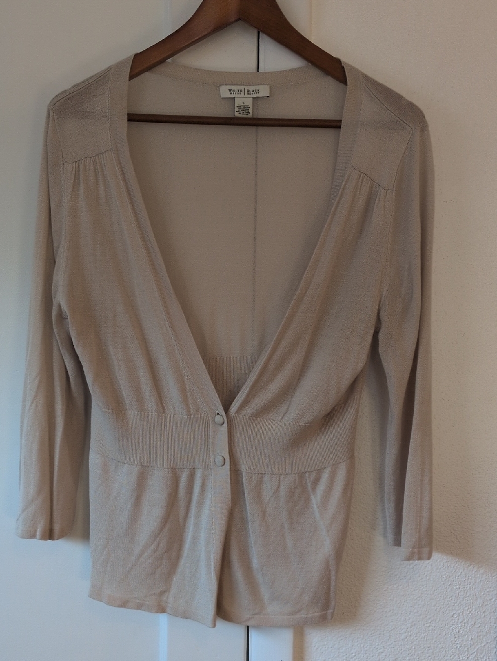 White House Black Market Light Beige V-Neck Buttoned Cardigan